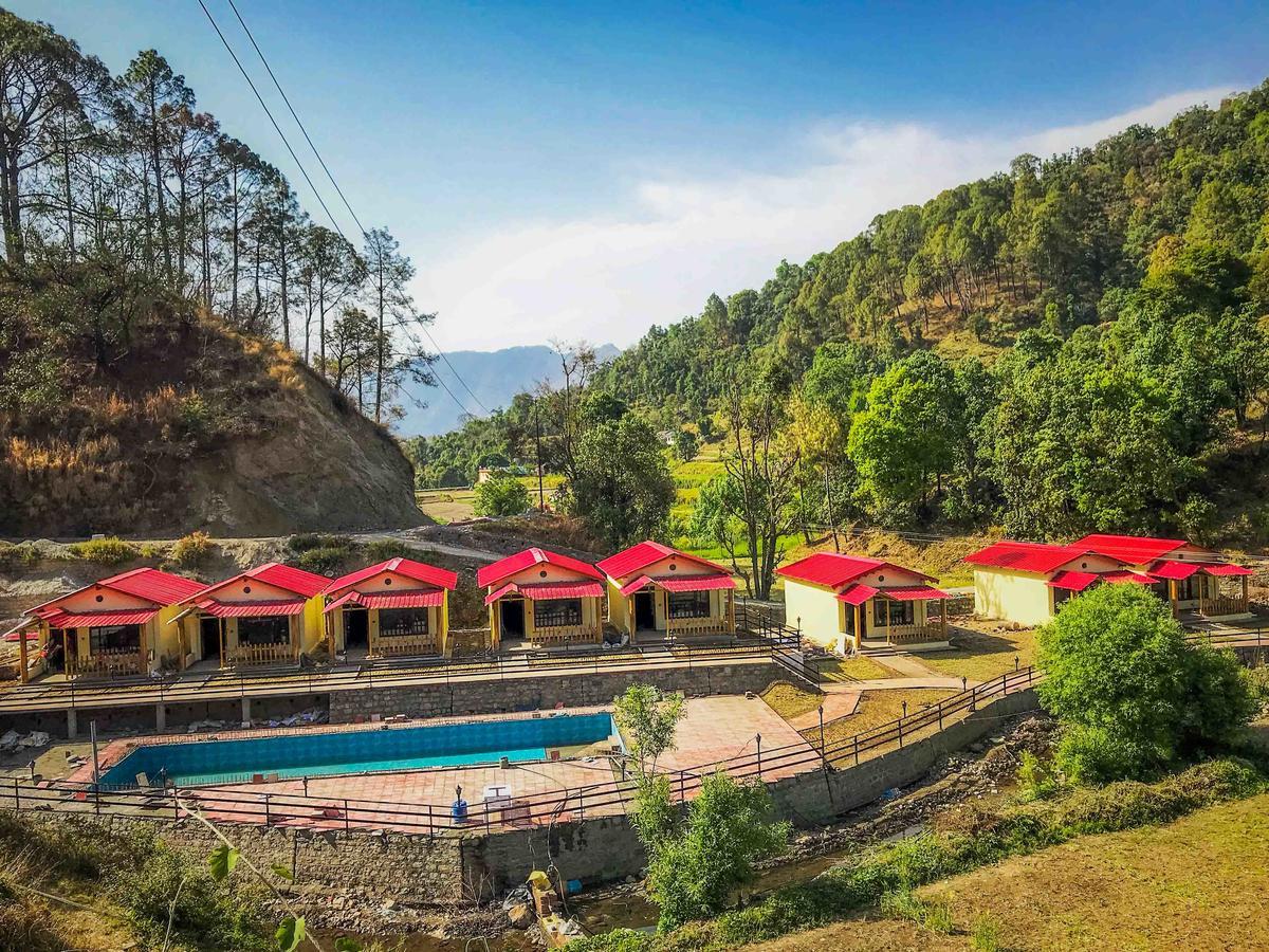 The Jungle Pool By Beyond Stay Nainital Exteriör bild