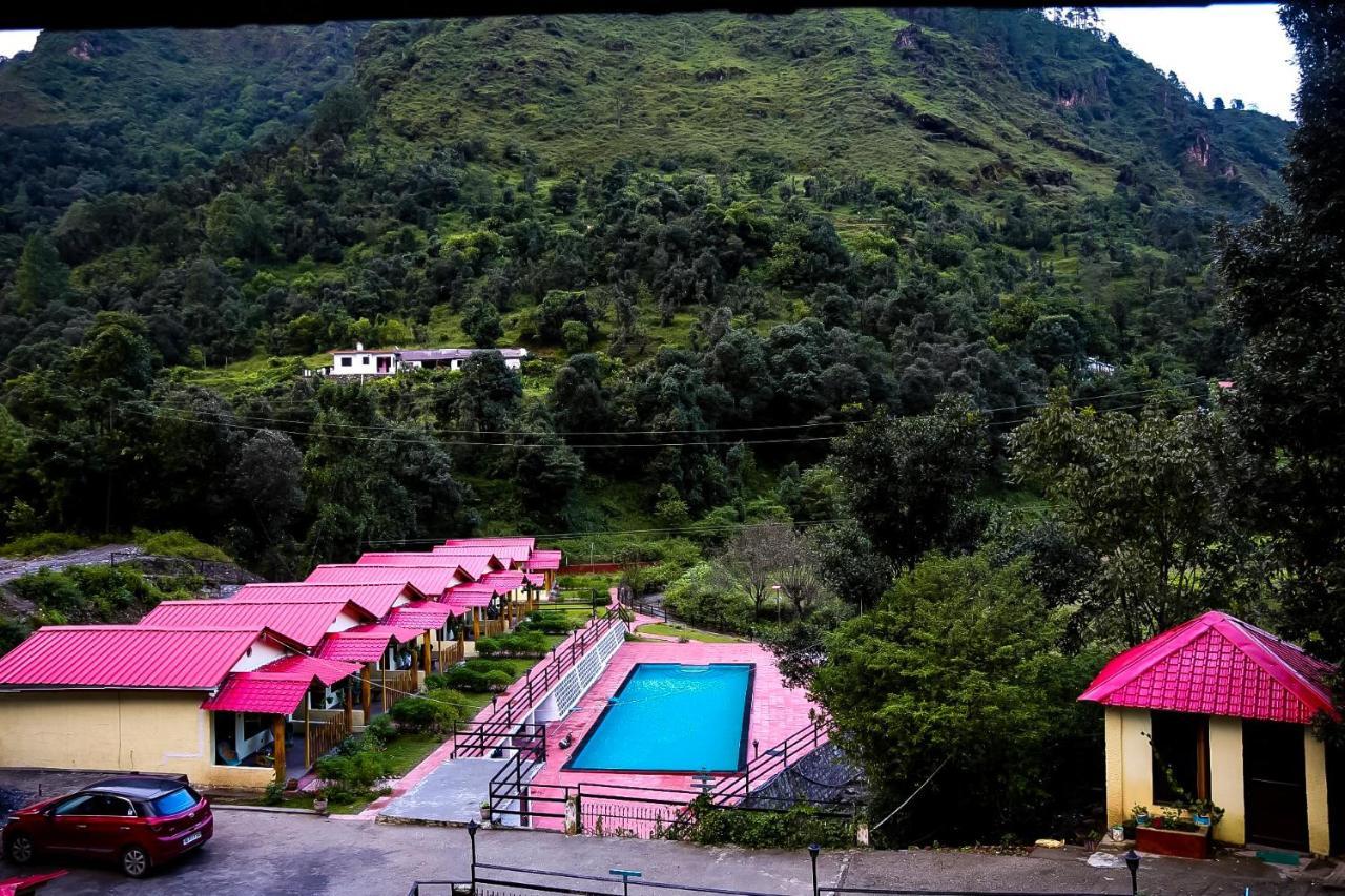 The Jungle Pool By Beyond Stay Nainital Exteriör bild