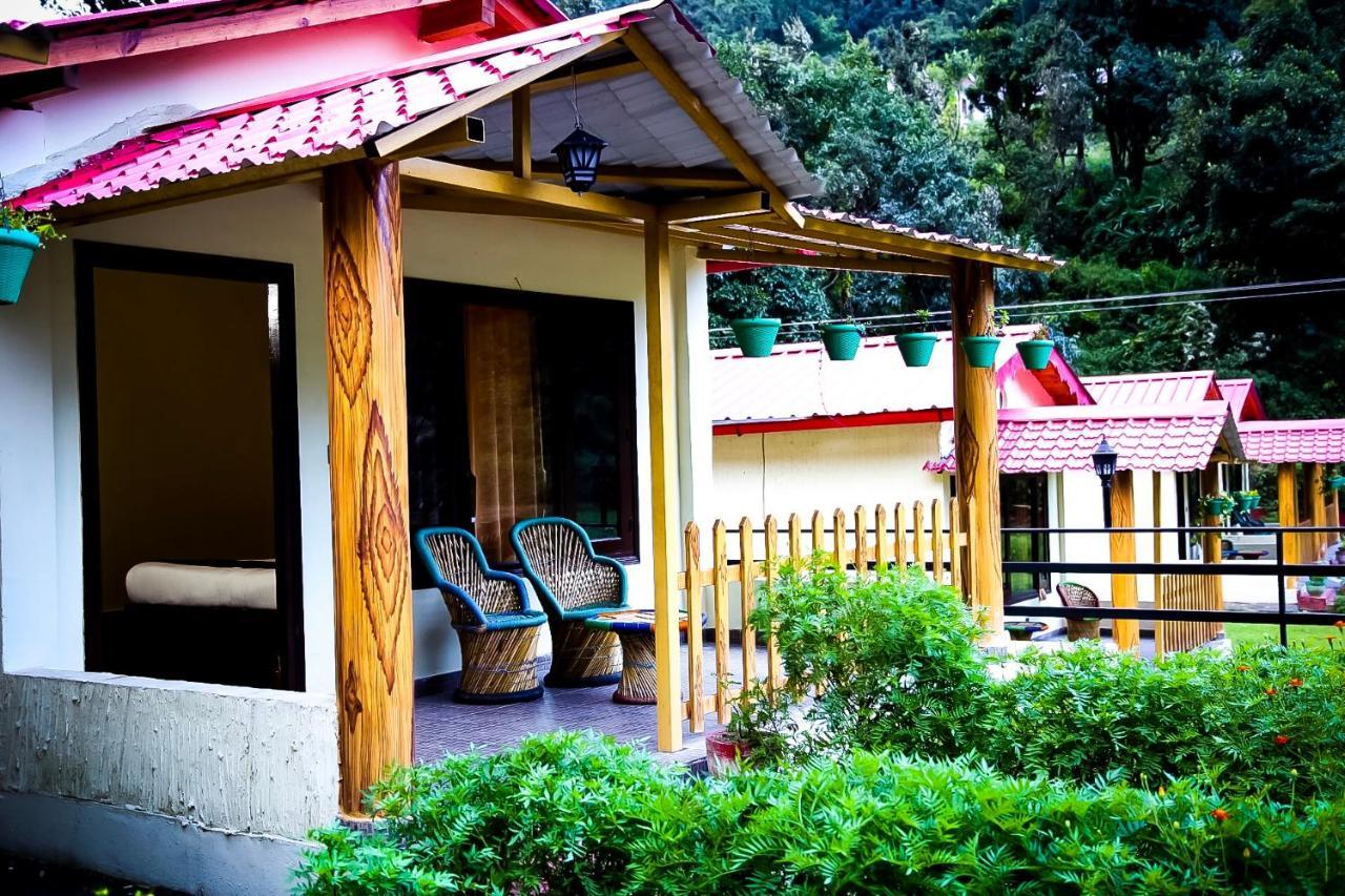The Jungle Pool By Beyond Stay Nainital Exteriör bild